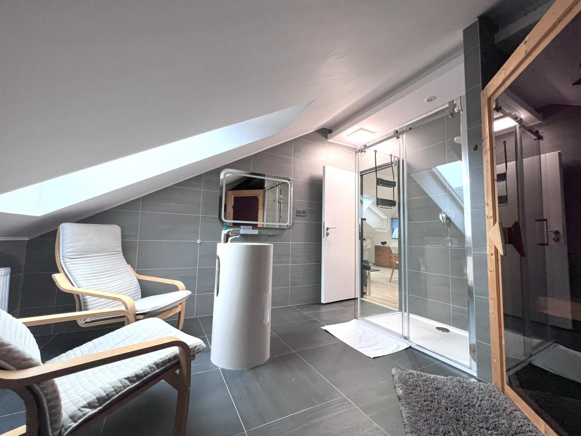 Grand Harrachov Pension V Centru Exterior photo